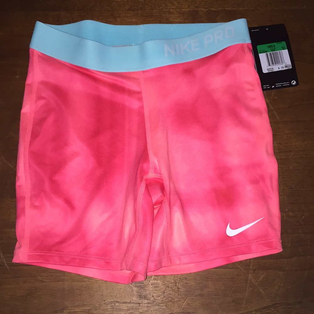 Nike Pro Training shorts new